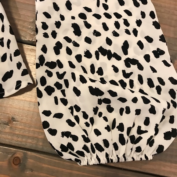 Dotted long sleeve blouse - Picture 3 of 3